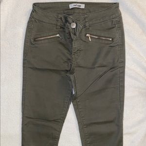 Olive jeans/ jeggings